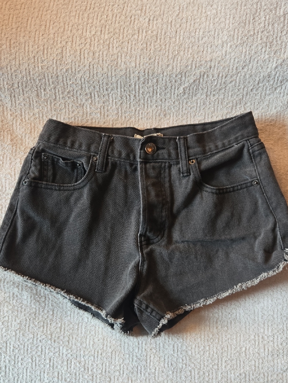 Forever 21 Black Frayed Hem Denim Shorts